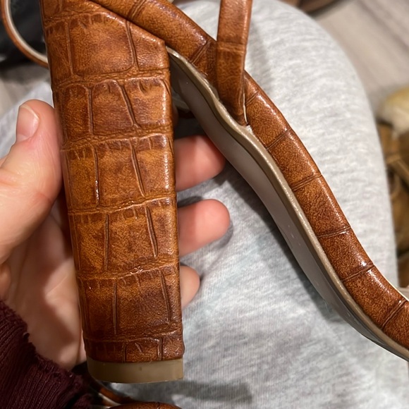 Brown Leather High-Heeled Sandals - Picture 5 of 5